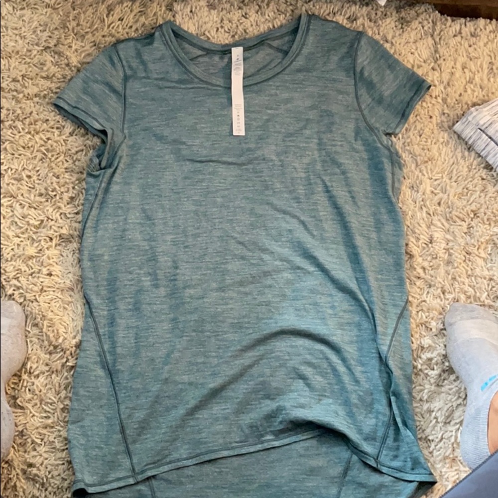 Lululemon swiftly tech green shirt